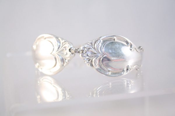 Silver Splendor Handle Bracelet